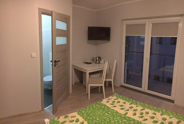 Pokoje Oliwia Apartment วาดีสวาโวโว ภายนอก รูปภาพ